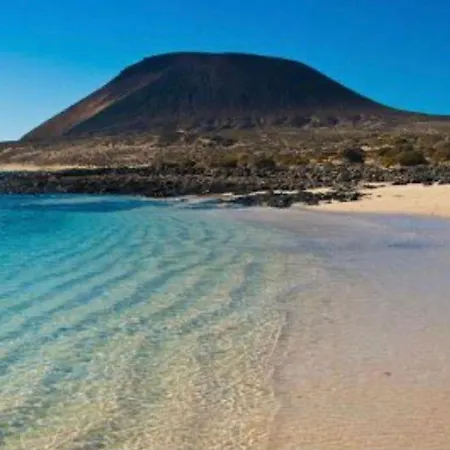 Lory-puerto Del Carmen * تياس