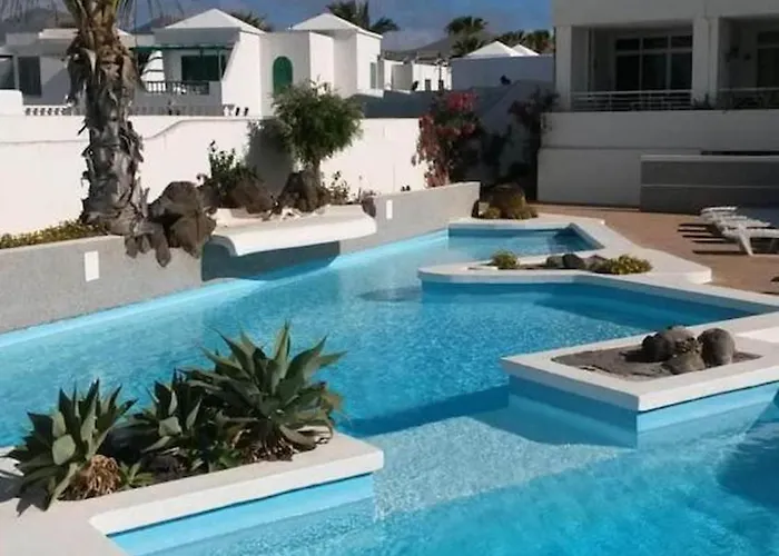 Lory-puerto Del Carmen Apartment